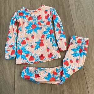 Posh Peanut long sleeve/pants Strawberry bamboo pajamas size 2T